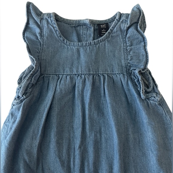 Denim Gap dress for toddler size 3T - Picture 2 of 3
